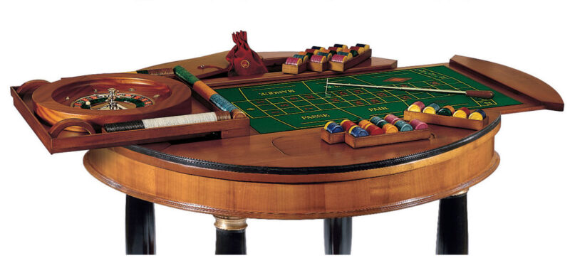 Dal Negro Large Round Gaming Table - Roulette Layout and Accessories